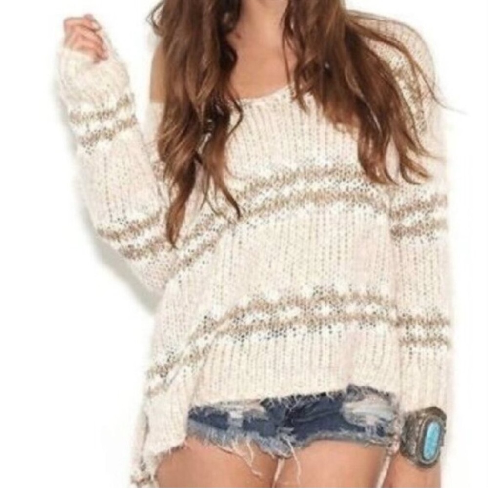 ⭐️ Free People Cozy Fuzzy Linus Striped Oatmeal Color Sweater SMALL